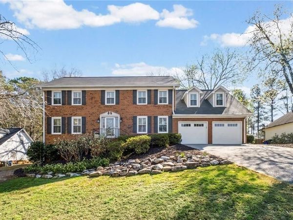 2252 Rushmore Drive, Marietta, GA 30062
