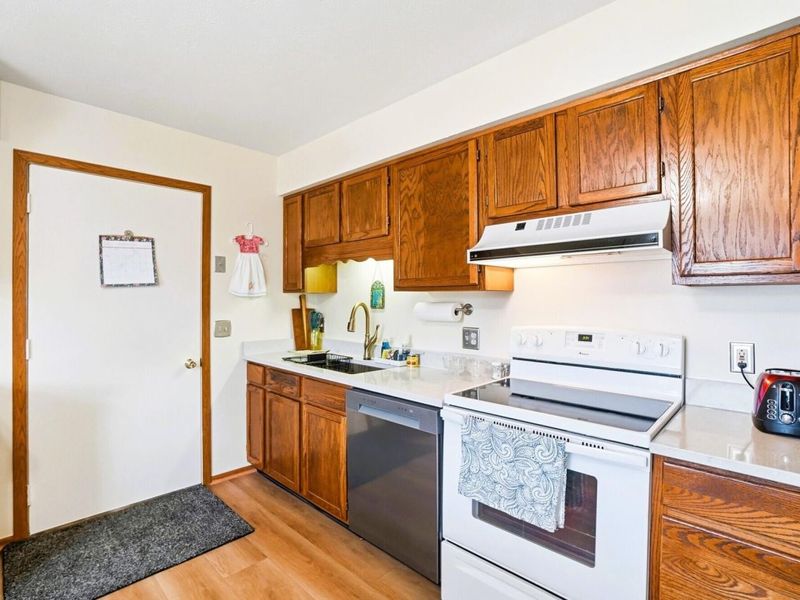 4890 W Brannan Drive, Springfield, OH 45502 Photo 11