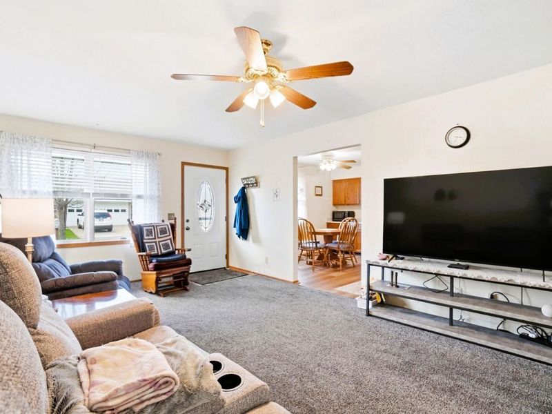 4890 W Brannan Drive, Springfield, OH 45502 Photo 7