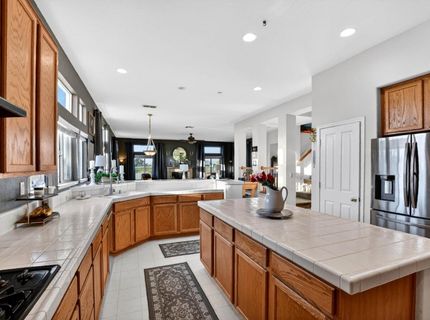 33318 Merganser Ct, Woodland, CA 95695 Photo