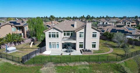 33318 Merganser Ct, Woodland, CA 95695 Photo