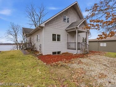 3340 Pineridge Lane, Genoa Twp, MI 48116
