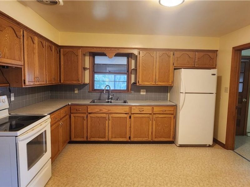 1616 Union Street, Cuyahoga Falls, OH 44221 Photo 8