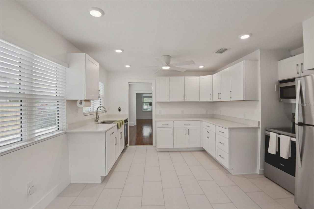 159 81st Avenue N, Saint Petersburg, FL 33702 Photo