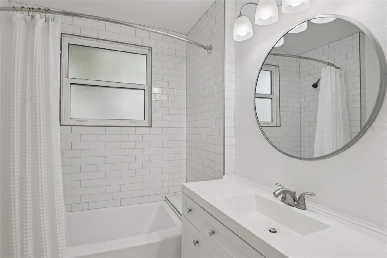 159 81st Avenue N, Saint Petersburg, FL 33702 Photo