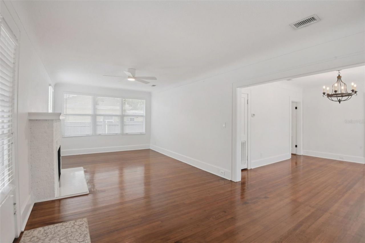 159 81st Avenue N, Saint Petersburg, FL 33702 Photo