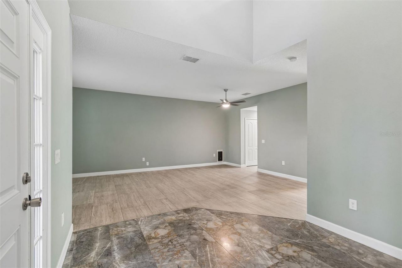 18098 Macek Rd , Weeki Wachee, FL 34614 Photo