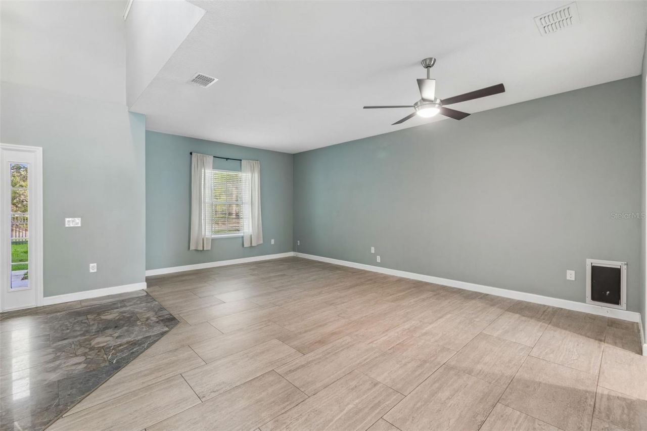 18098 Macek Rd , Weeki Wachee, FL 34614 Photo