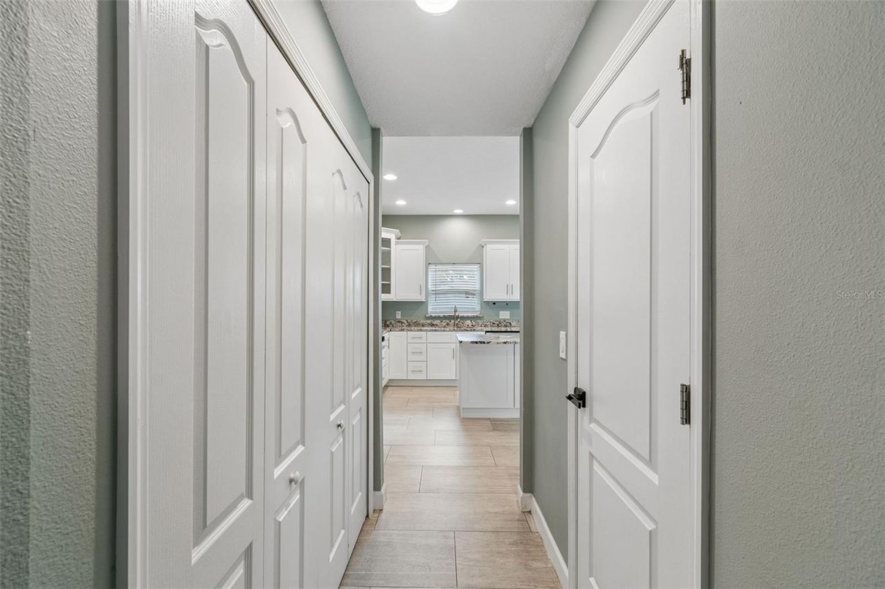 18098 Macek Rd , Weeki Wachee, FL 34614 Photo