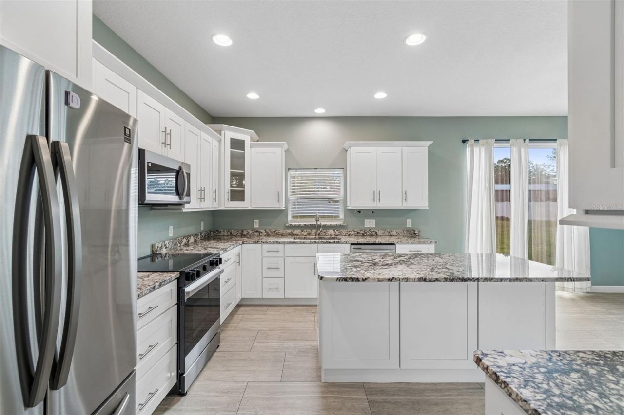 18098 Macek Rd , Weeki Wachee, FL 34614 Photo