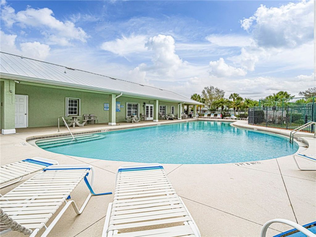 118 Bellamy Trail, Sebastian, FL 32958 Photo