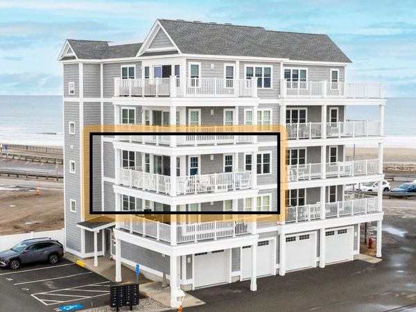 377 Ocean Boulevard, Unit 16, Hampton, NH 03842