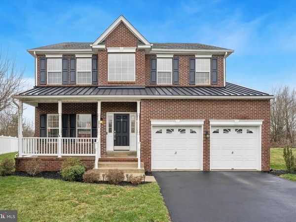 2016 MIRANDA TERRACE , PENNSBURG, PA 18073