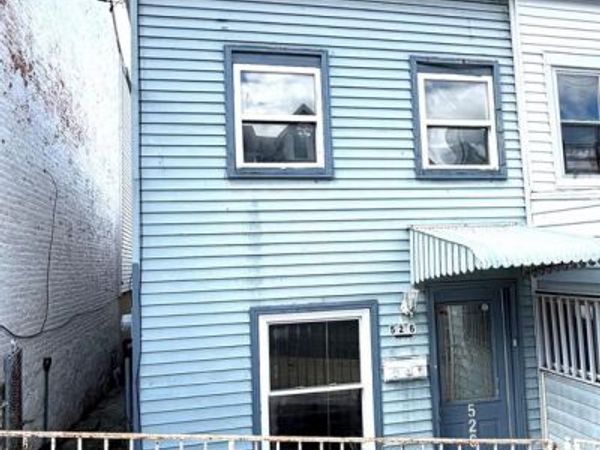 526 S 11TH STREET, READING, PA 19602