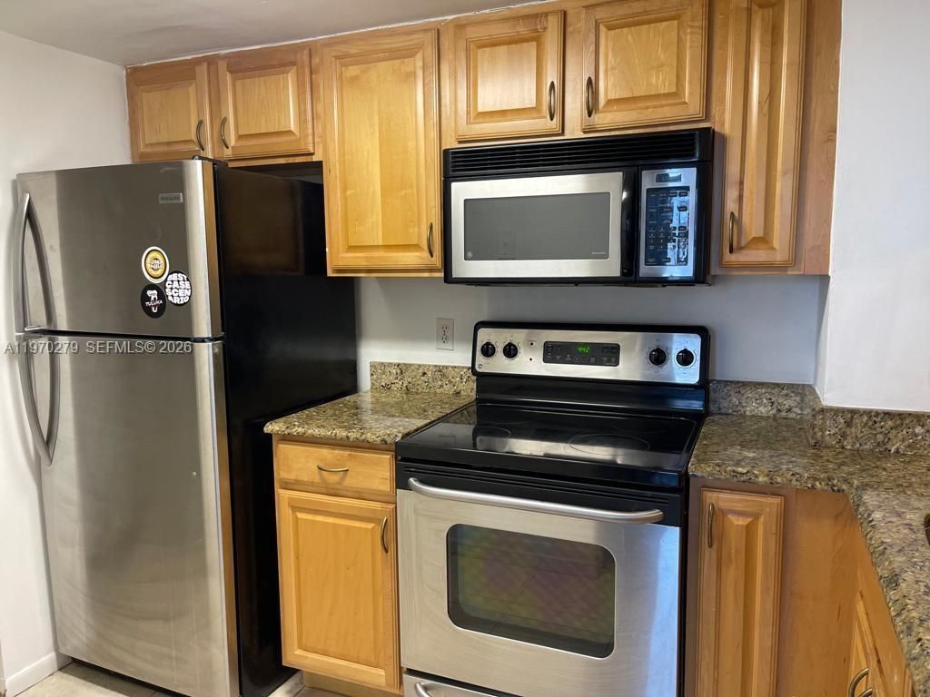 770 NE Claughton Island Dr , Unit 1013, Miami, FL 33131 Photo