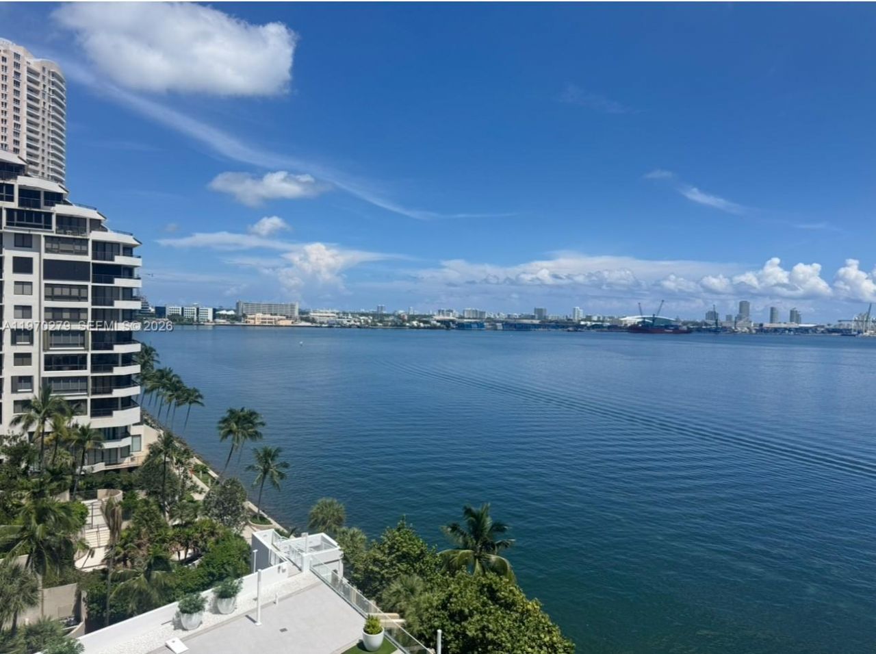 770 NE Claughton Island Dr , Unit 1013, Miami, FL 33131 Photo