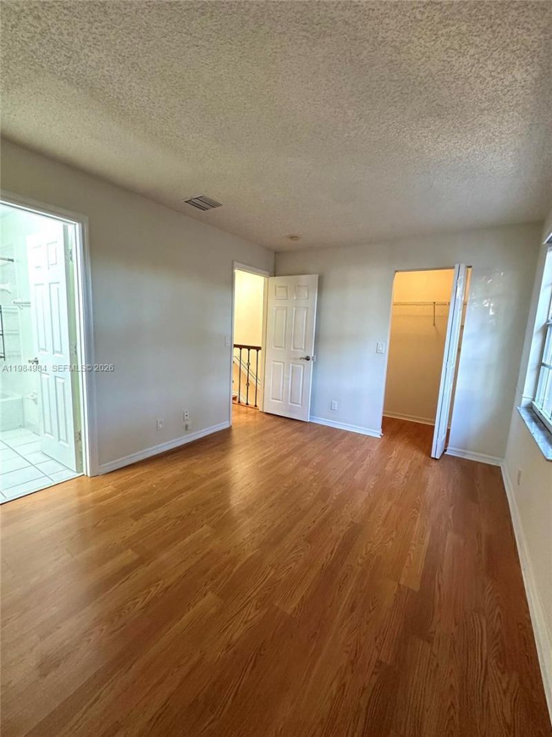 8655 N Southgate Shores Cir, Tamarac, FL 33321 Photo