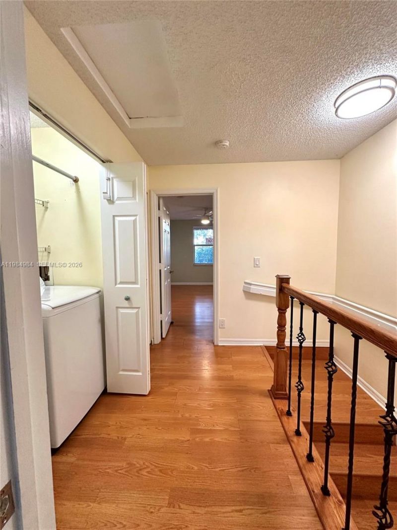 8655 N Southgate Shores Cir, Tamarac, FL 33321 Photo