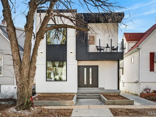 4140 Burgen Avenue, St Louis, MO 63116