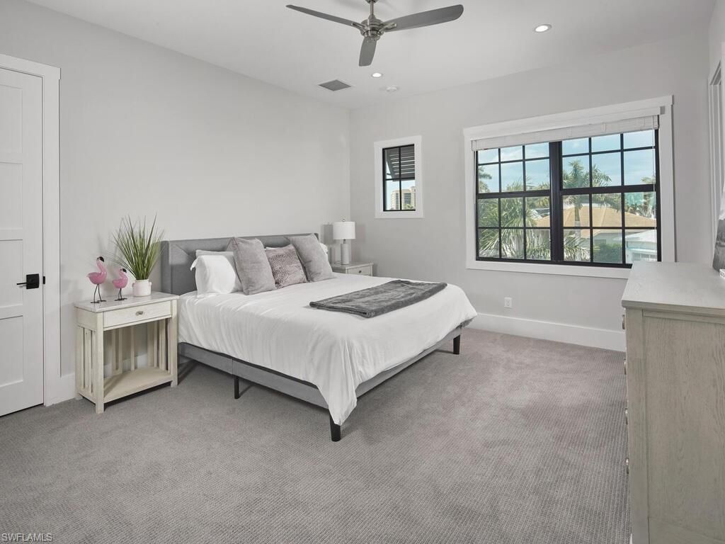 999 Spruce Ct , Marco Island, FL 34145 Photo