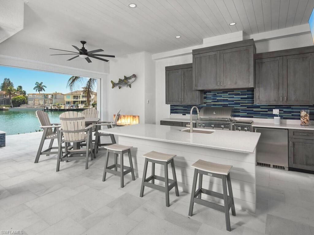 999 Spruce Ct , Marco Island, FL 34145 Photo