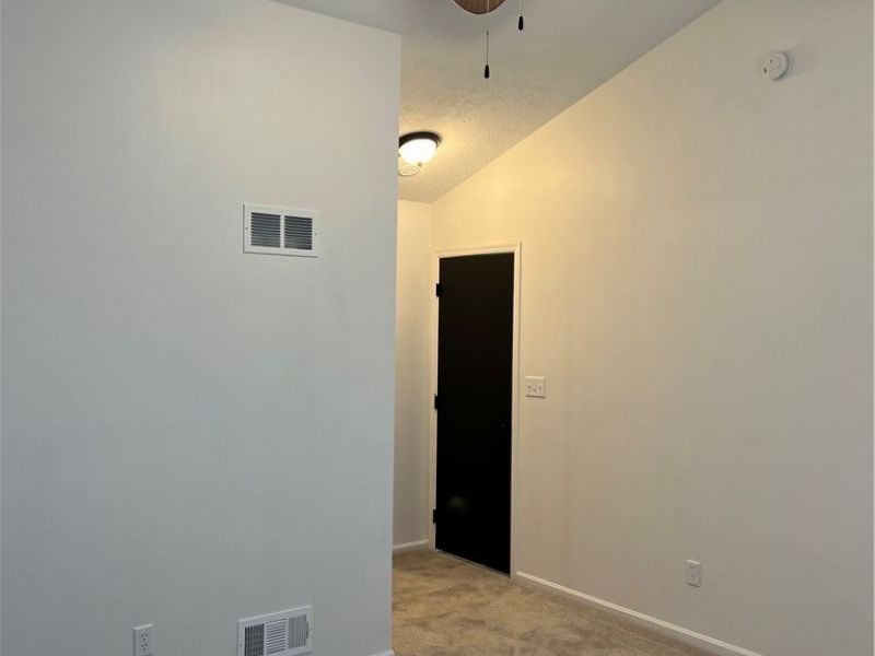 805 johnny k, Hubbard, OH 44425 Photo 10