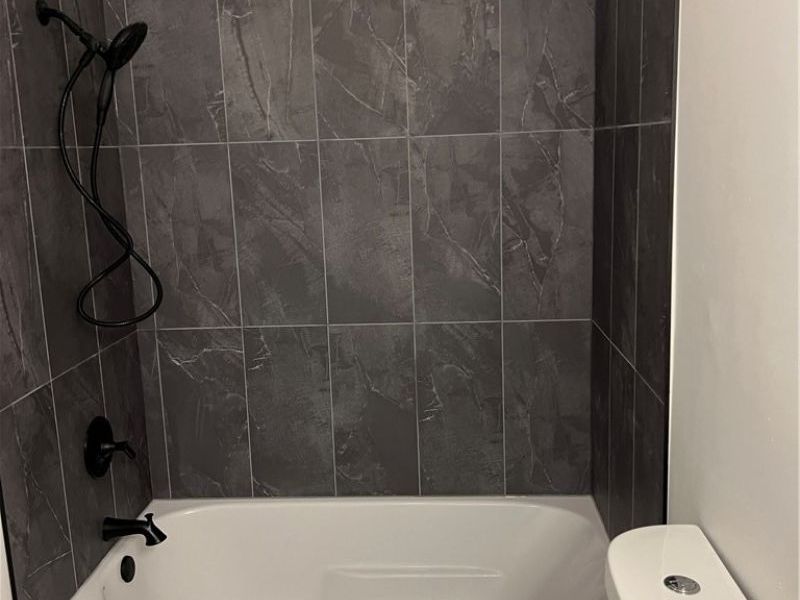 805 johnny k, Hubbard, OH 44425 Photo 7