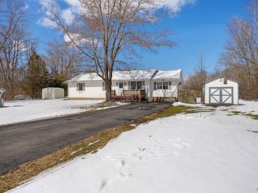 3263 Pine Ridge Road, Canastota, NY 13032
