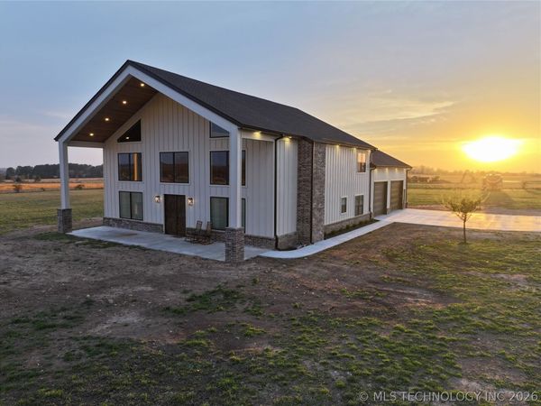 13917 State Highway 82, Tahlequah, OK 74464