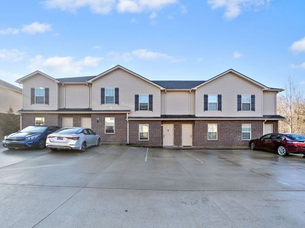 1110 Ashridge Drive , Unit G4, Clarksville, TN 37042