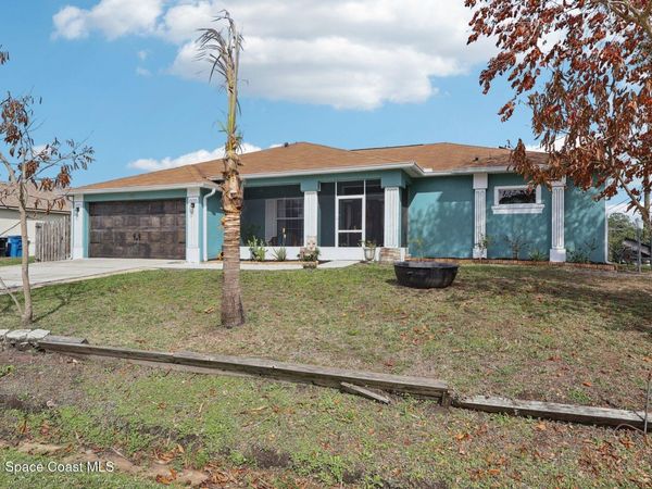 497 Tillman Avenue SW, Palm Bay, FL 32908