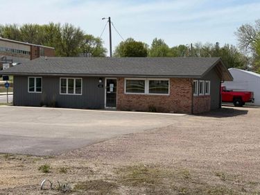 410 Springfield Parkway, Jackson, MN 56143