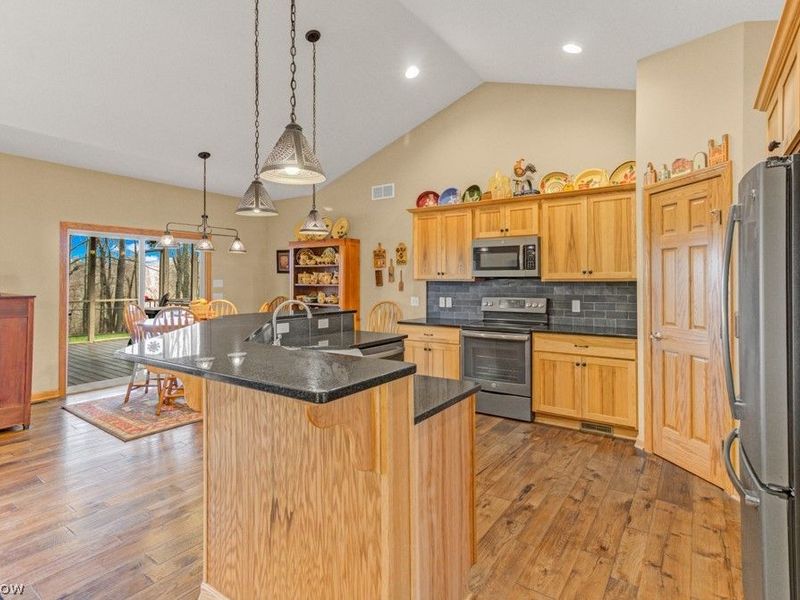 4293 Legend Road NW, Minerva, OH 44657 Photo 7