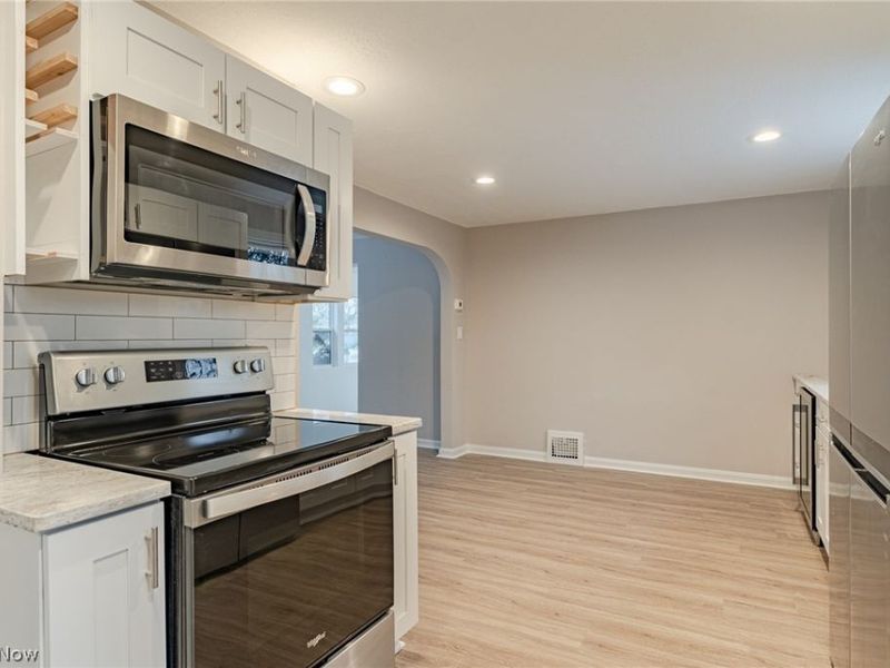 3686 Randolph Road, Cleveland Heights, OH 44121 Photo 10