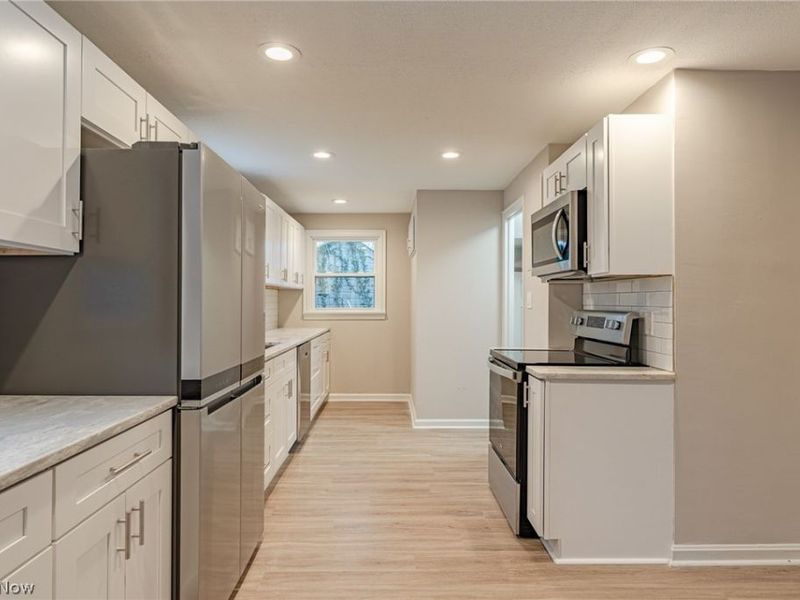 3686 Randolph Road, Cleveland Heights, OH 44121 Photo 8