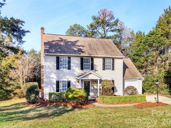 3034 Tom Savage Drive, Harrisburg, NC 28075