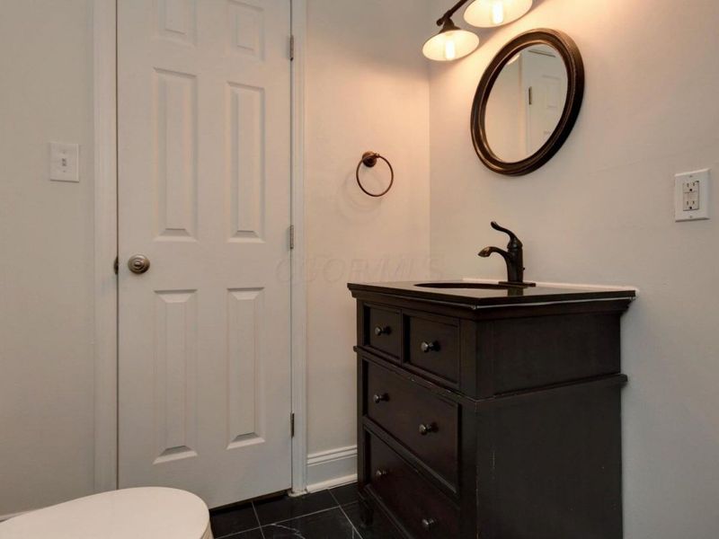 220 N Monroe Avenue , Columbus, OH 43203 Photo 17