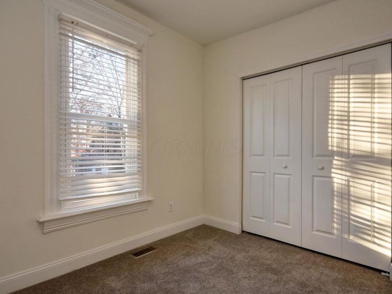 220 N Monroe Avenue , Columbus, OH 43203 Photo 18