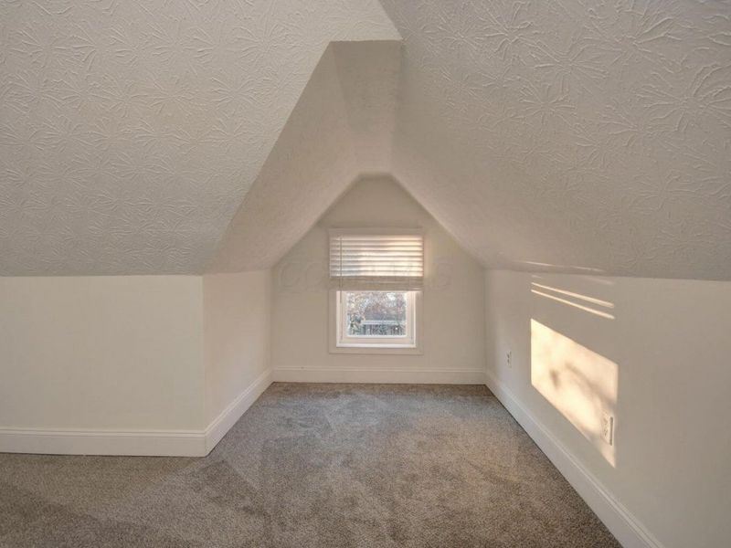 220 N Monroe Avenue , Columbus, OH 43203 Photo 25