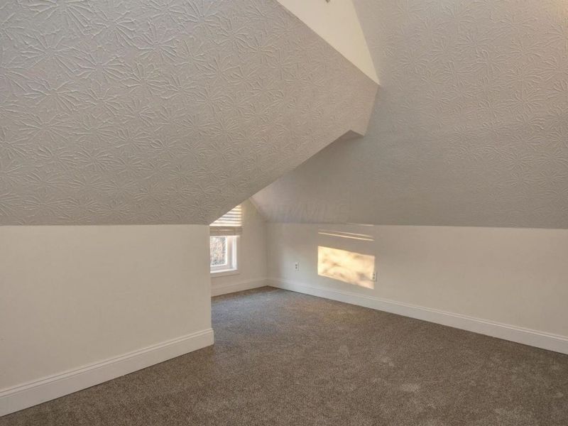 220 N Monroe Avenue , Columbus, OH 43203 Photo 28