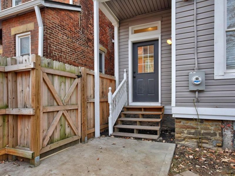 220 N Monroe Avenue , Columbus, OH 43203 Photo 29