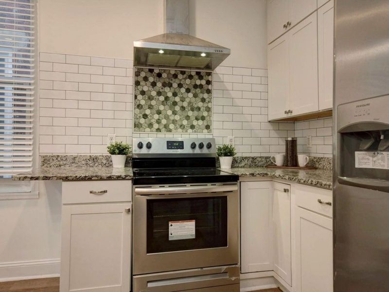 220 N Monroe Avenue , Columbus, OH 43203 Photo 9