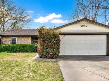 6942 SW Forest Ave, Lawton, OK 73505