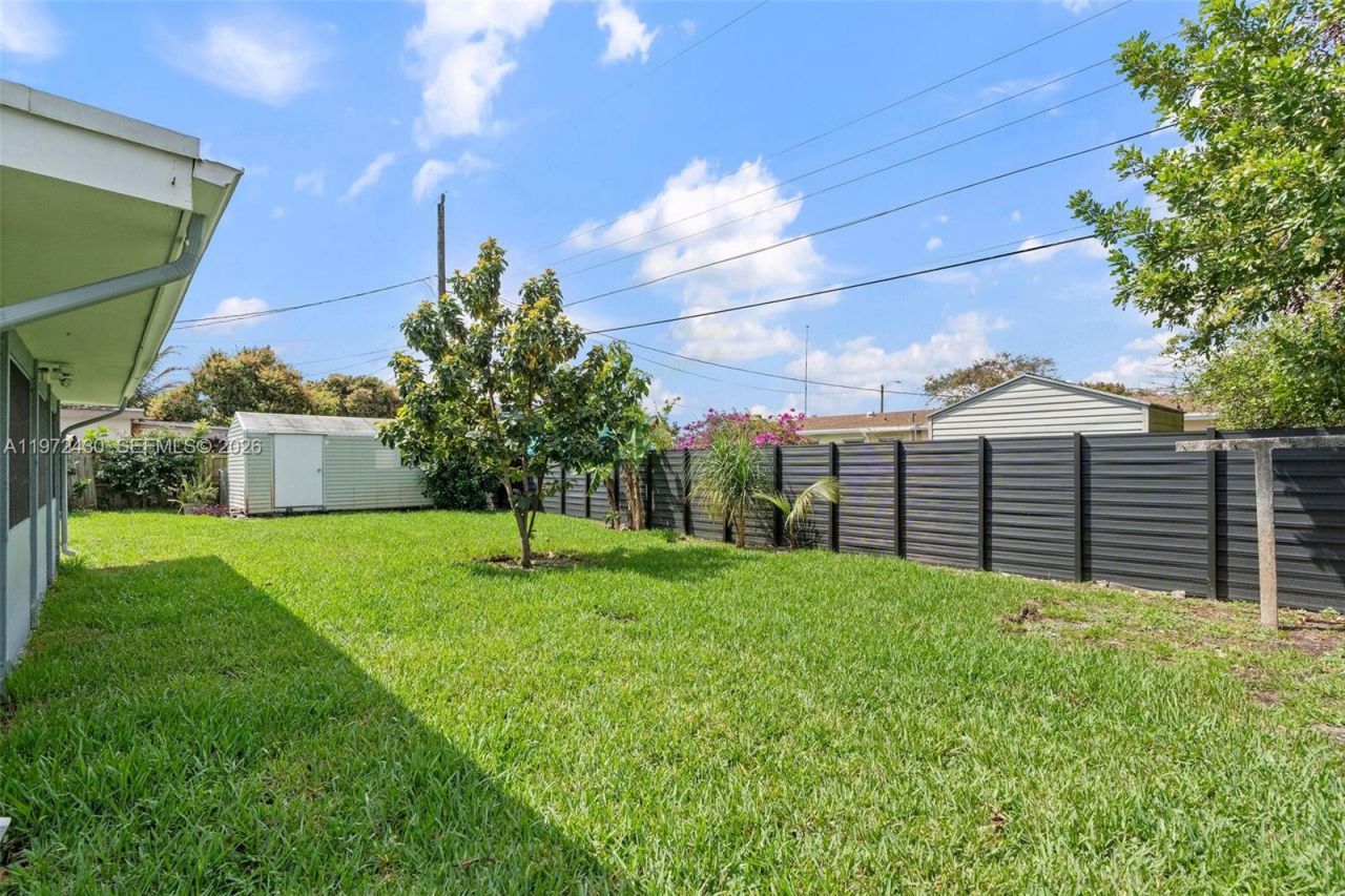 710 N 65th Ter, Hollywood, FL 33024 Photo