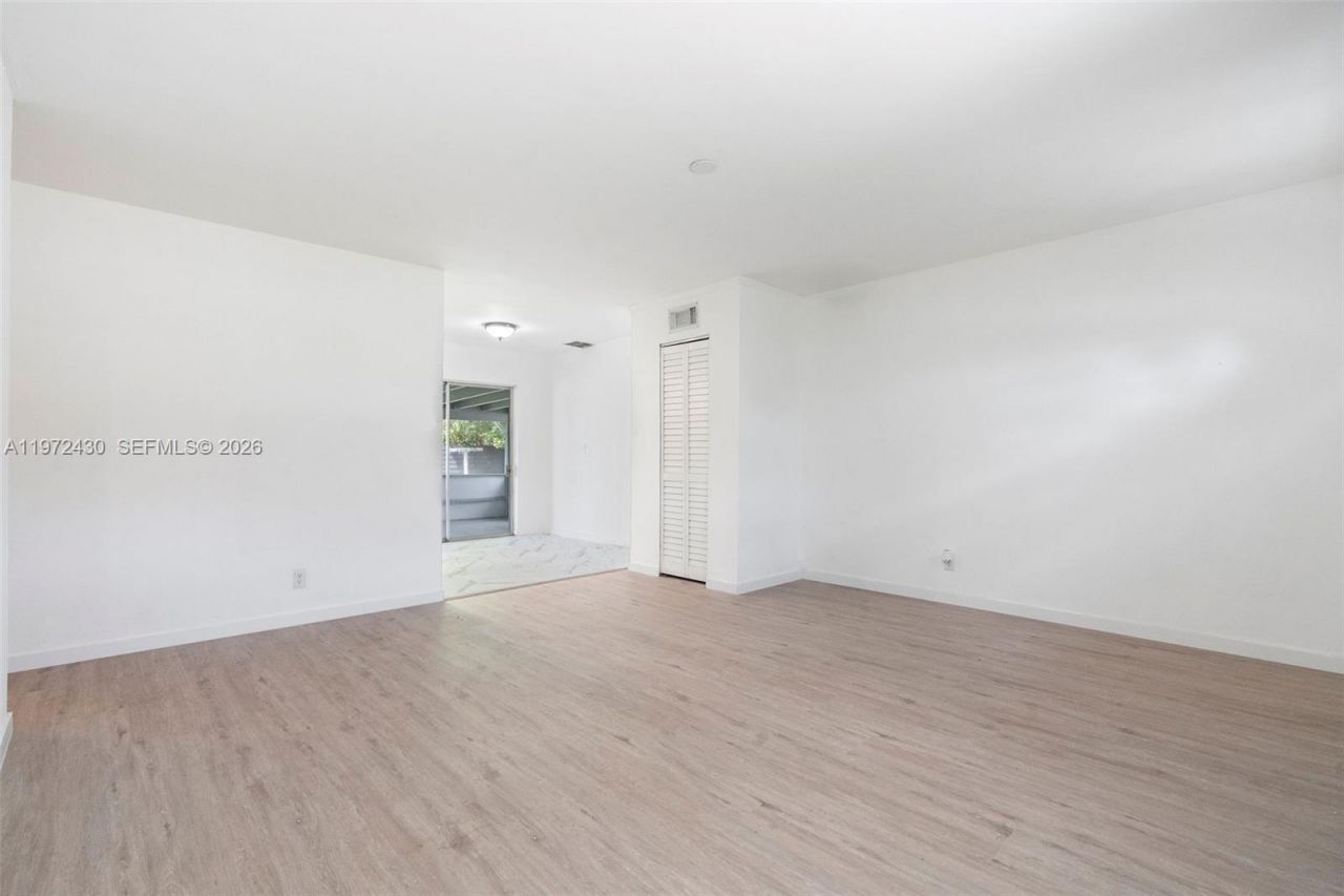 710 N 65th Ter, Hollywood, FL 33024 Photo