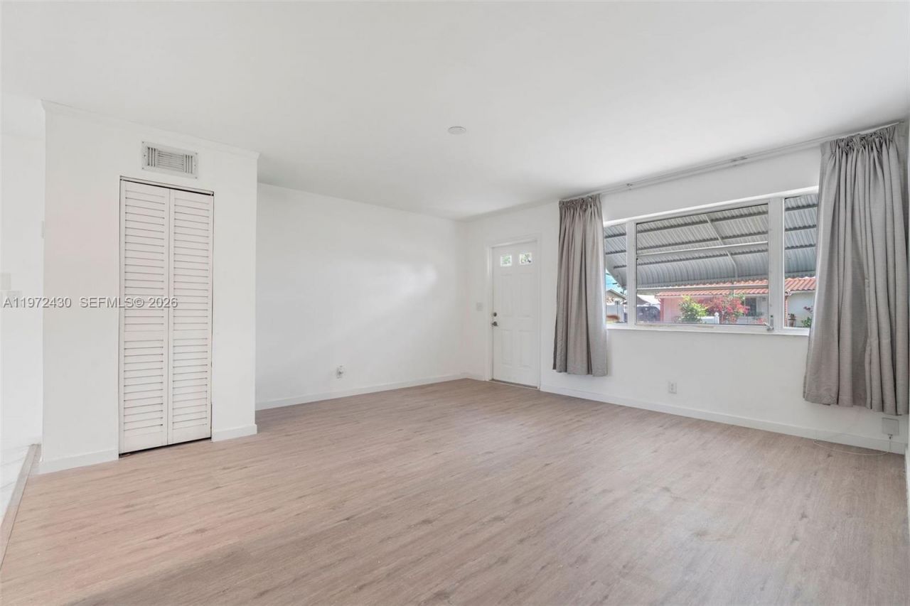 710 N 65th Ter, Hollywood, FL 33024 Photo