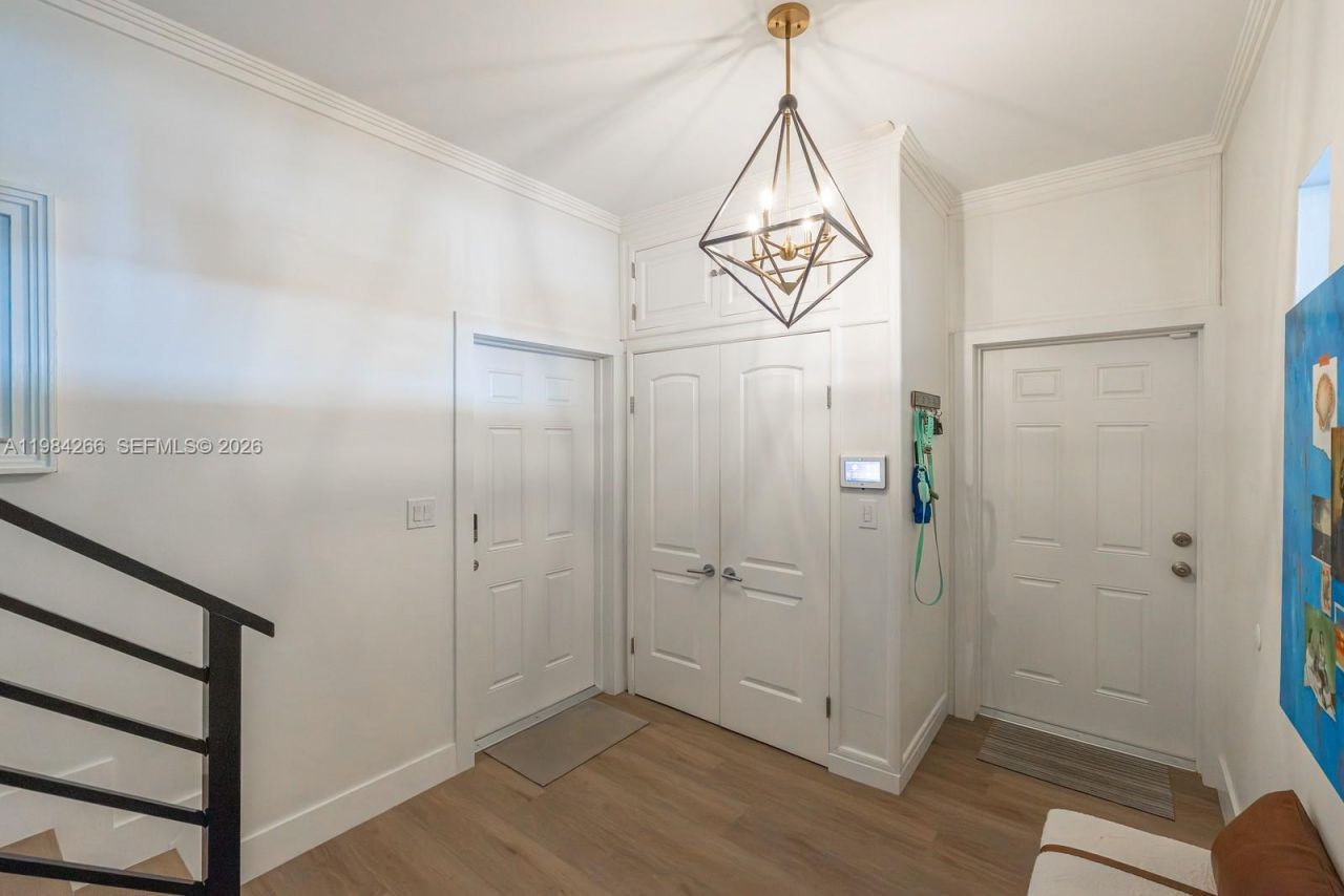 261 Navarre Ave , Unit B-1, Coral Gables, FL 33134 Photo