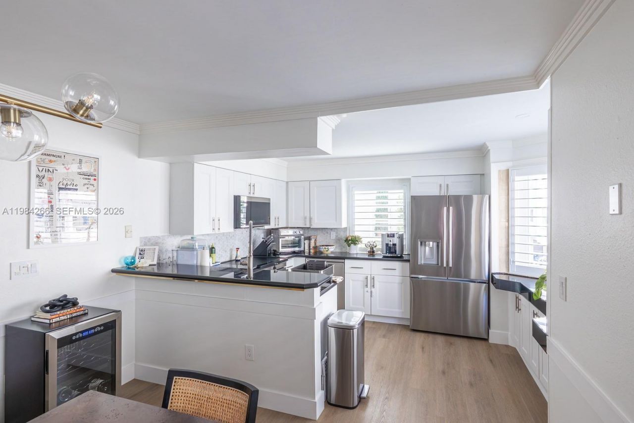 261 Navarre Ave , Unit B-1, Coral Gables, FL 33134 Photo