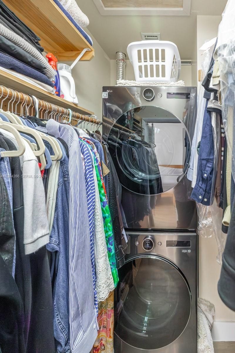 261 Navarre Ave , Unit B-1, Coral Gables, FL 33134 Photo