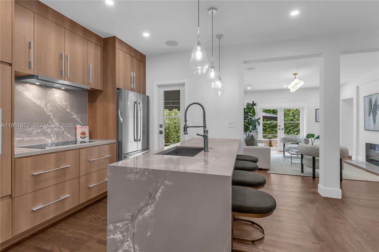 1222 Cortez St, Coral Gables, FL 33134 Photo